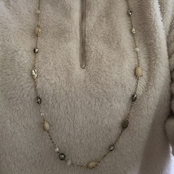 🌵CCO- WHBM Rhinestone Necklace - Picture 6 of 6